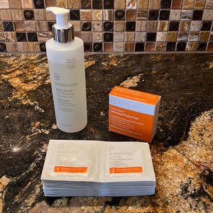 Dr. Dennis Gross Alpha Beta Bundle!